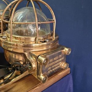 ALEV GEÇİRMEZ GÜVERTE AYDINLATMA LAMBASI