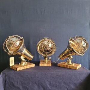 GÜVERTE AYDINLATMA LAMBASI