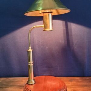 Masaüstü Pirinç Lamba