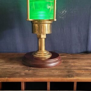 YEŞİL DİREKBAŞI LAMBASINDAN MASA LAMBASI