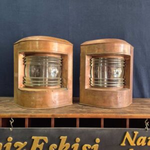 Sancak ve İskele Bakır Borda Fenerleri